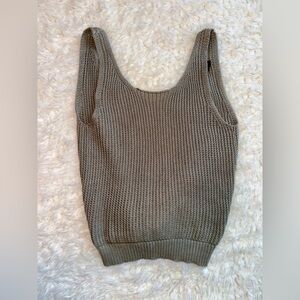 Moon & Madison Open Back Women’s Knit Tank Size Small
